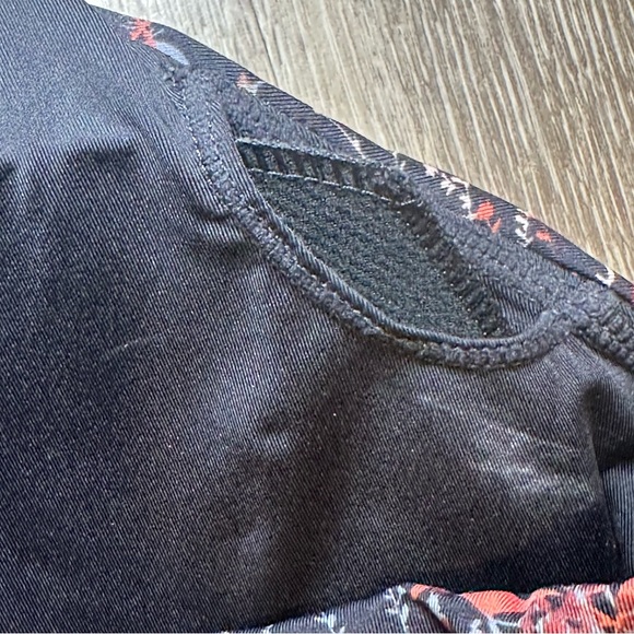 Crane Padded Sports Bra - Picture 4 of 6